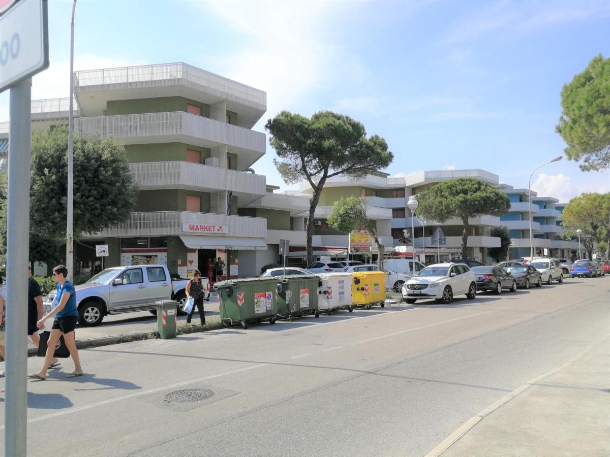 Condominio Moschettieri Monolocale 比比翁 外观 照片